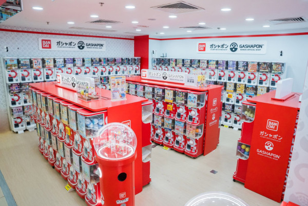 日本正版扭蛋店GBO進駐天水圍！逾200台扭蛋機登場 開幕限時送扭蛋展示盒