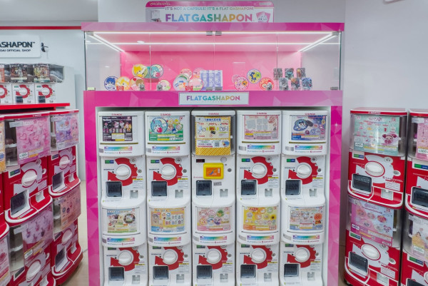 日本正版扭蛋店GBO進駐天水圍！逾200台扭蛋機登場 開幕限時送扭蛋展示盒