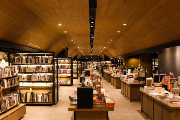 誠品銅鑼灣店延長營業時間！夜間消費滿額送$30現金券＋餐飲優惠