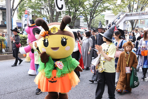 日本東京萬聖節限定!原宿表參道南瓜遊行2026回歸!兒童變裝大巡遊+Trick or Treat