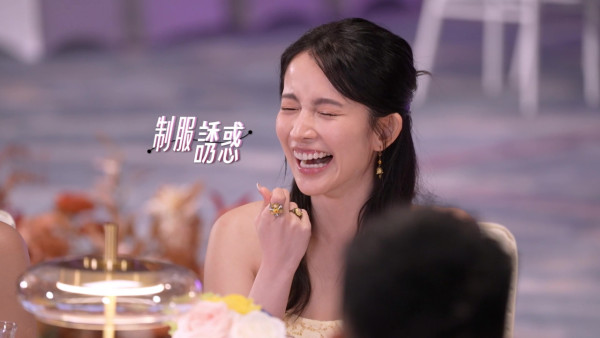 女神配對計劃2|陳若思震撼自揭私密情趣鍾意制服誘惑!語出驚人:「一悶就會想搵啲嘢搞吓」