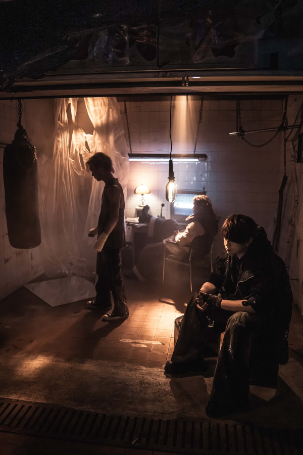 MIRROR官宣12月亞博8場演唱會!全新團歌《Fight Club》登場 王雙駿發掘12子狂野「爛仔聲」