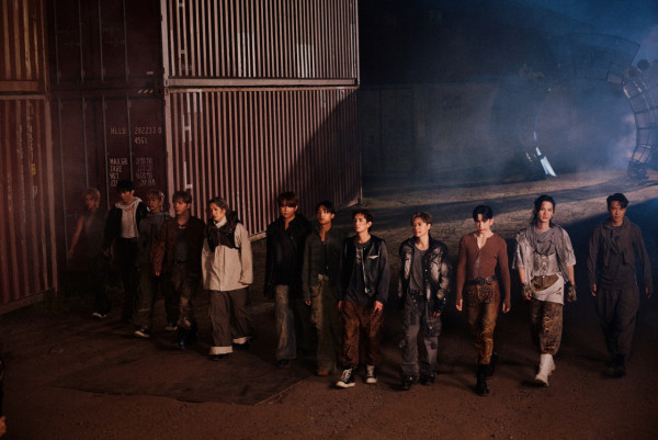 MIRROR官宣12月亞博8場演唱會！全新團歌《Fight Club》登場 王雙駿發掘12子狂野「爛仔聲」