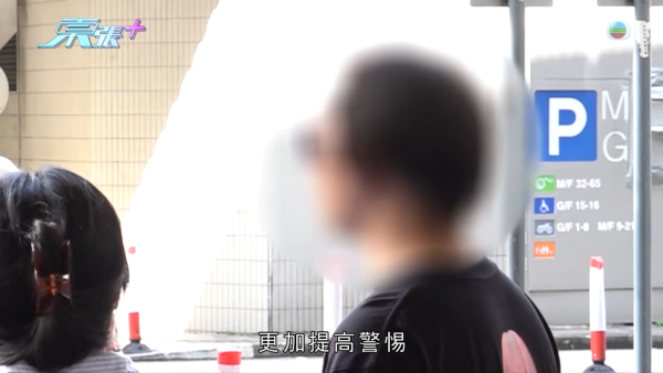 車CAM片｜的士司機夫婦同遭「霸王客」走數！公開車Cam片招數如出一轍 狡猾扮嘔即走