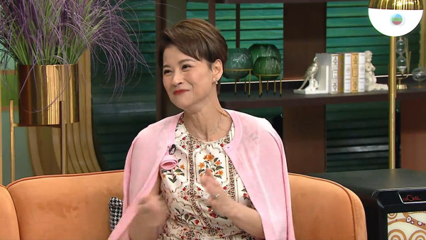 62岁黎燕珊离婚22年无预警宣布再婚!与圈外男友黄昏恋修成正果:这个是缘分