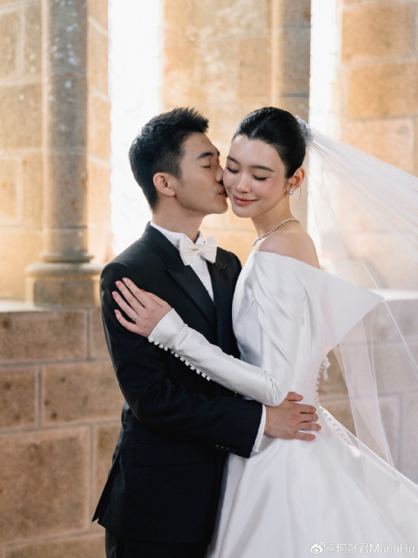 何猷君奚夢瑤補辦結婚酒會場面震撼！汪明荃公開現場相 豪門圈娛樂圈名流星光熠熠