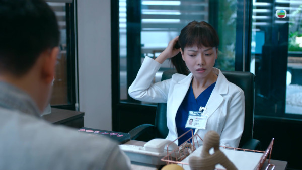 死有对证剧情｜陈星妤演搞笑法医演韩剧式中枪超泪美！演艺学院高材生获赞万能型演员