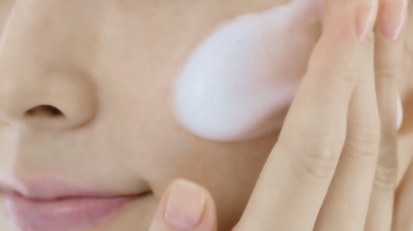 泡沫洗面乳推薦|SOFINA iP 瞬亮碳酸洗顏慕絲