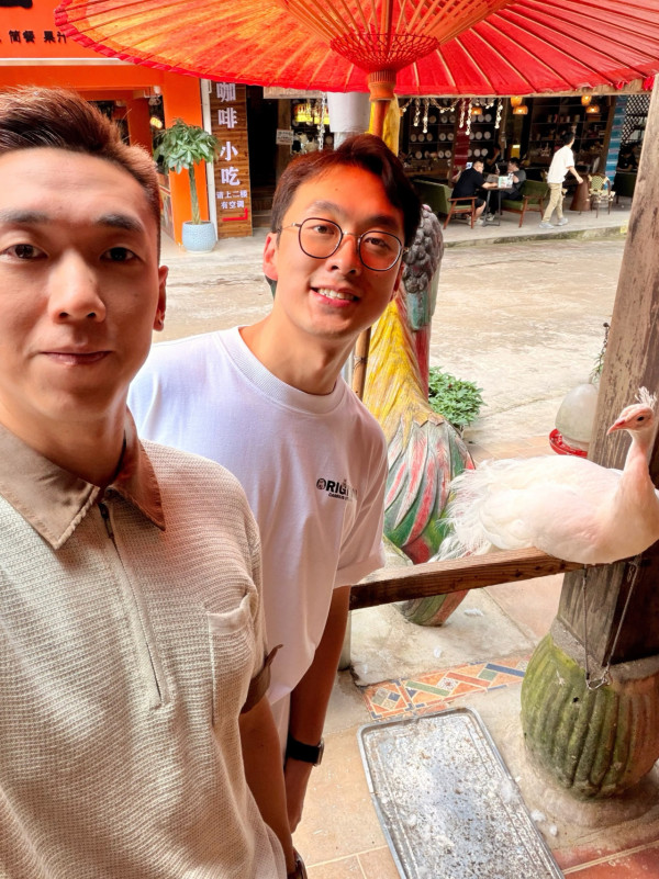 34歲前新聞男主播宣佈婚期！與未婚夫飛加拿大註冊 坦蕩呼籲勿再稱「同性密友」