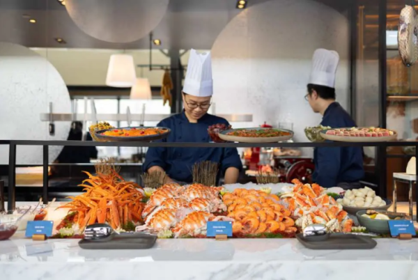 丽晶酒店港畔餐厅海景自助餐低至$464起！任食龙虾/鳕场蟹脚/拖罗刺身