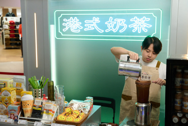 Mira Place限时大派1000杯手拉奶茶!免费体验AI咖啡/港式大福