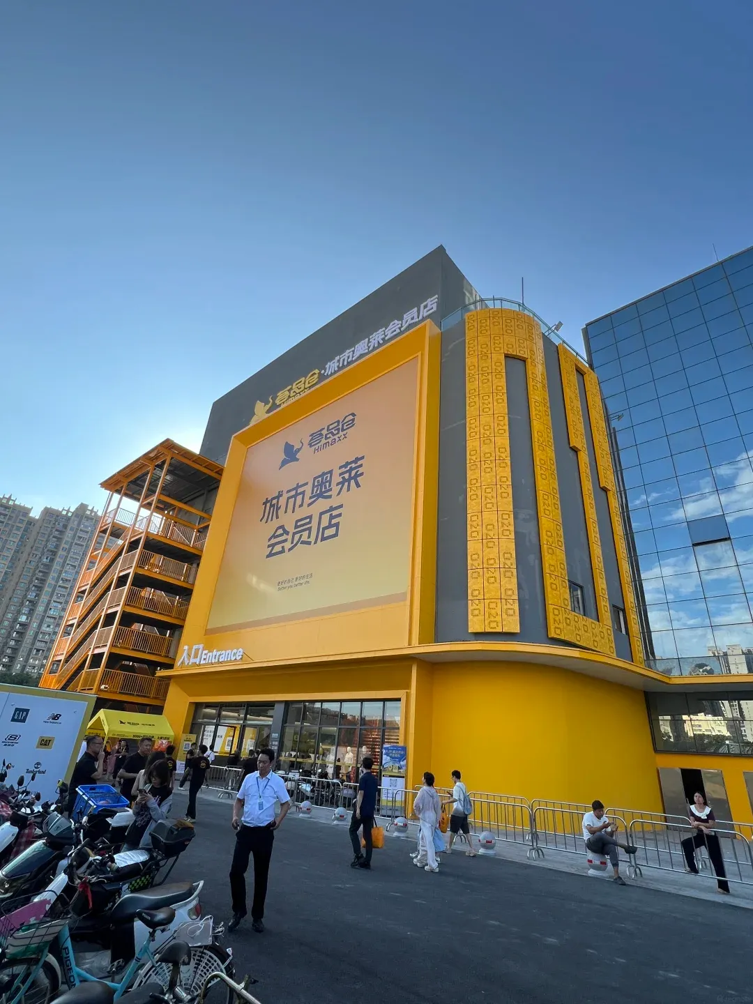 北上掃貨新地標！珠海大型Outlet「薈品倉」登陸名悅城 逾300品牌+近山姆！平價入手Nike/SK-II/COACH 