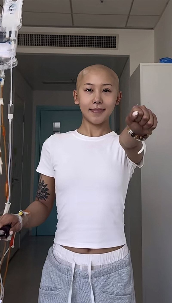 25歲KOL胃癌離世  生前愛咖啡汽水常熬夜／醫生警告6類高危人士需定期胃鏡檢查