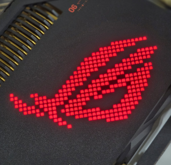 實測 ASUS ROG Rapture GT-BE98 Edition 20！ROG 玩家必入‧四頻 Wi-Fi 7 與雙 10G 介面！