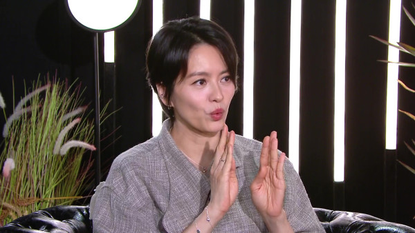 梁詠琪罕談天后友情「風口浪尖的溫暖支持」！鄭秀文楊千嬅陳慧琳三大天后難忘事