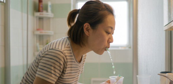 99%的人都做错了!刷牙后要漱口几次才干净?牙医揭超这次数等于白刷