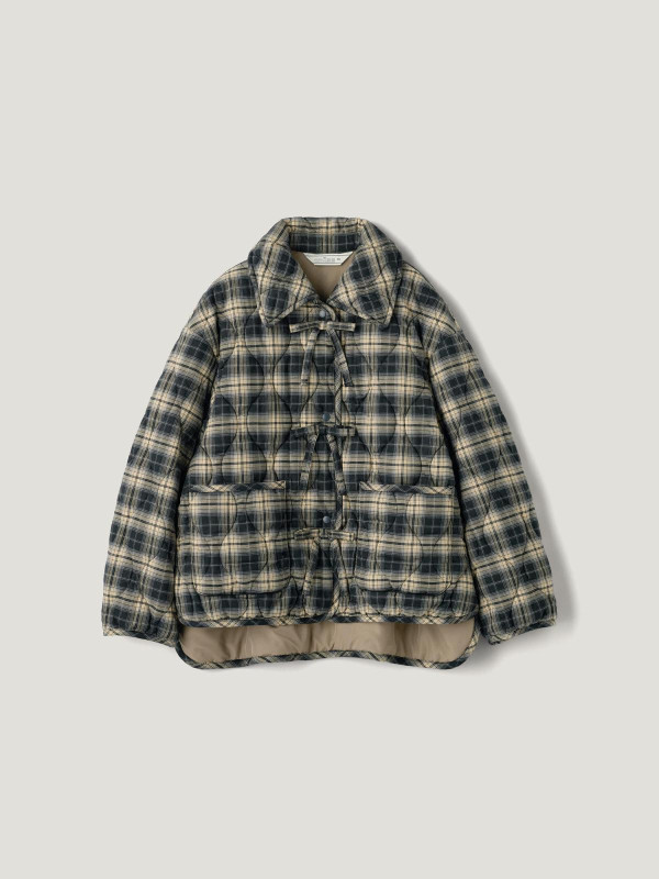 GU$399外套似病人服？网友笑称像出院 立即看4大正确搭法秒变日系