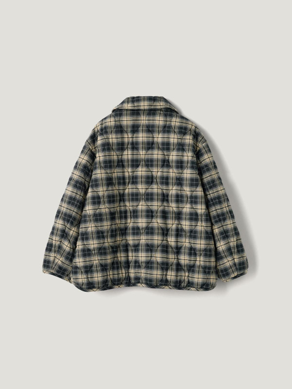 GU$399外套似病人服？网友笑称像出院 立即看4大正确搭法秒变日系