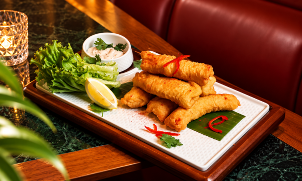 尖沙咀全新Fusion菜$148起午市自助餐  咖喱和牛麵湯／印度全魚咖喱／沙嗲串