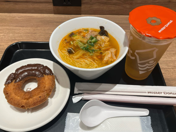 冬甩店不賣冬甩？日本Mister Donut竟出「麻辣燙」 Threads網民笑稱：胃酸倒流套餐！ 