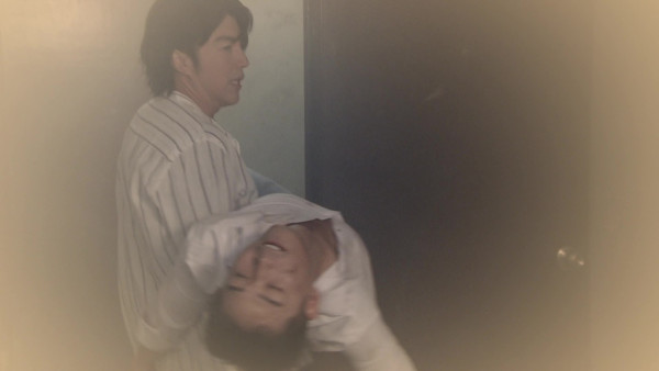 三代同糖劇情｜容天佑為拍「鐵籠戲」困足2小時！自爆為入戲做一事扮虛弱超敬業
