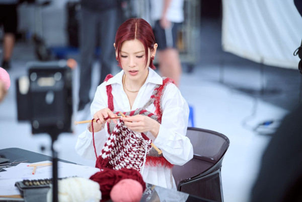 陈蕾化身中银香港星级大使！四款造型演绎打机编织数字理财日常