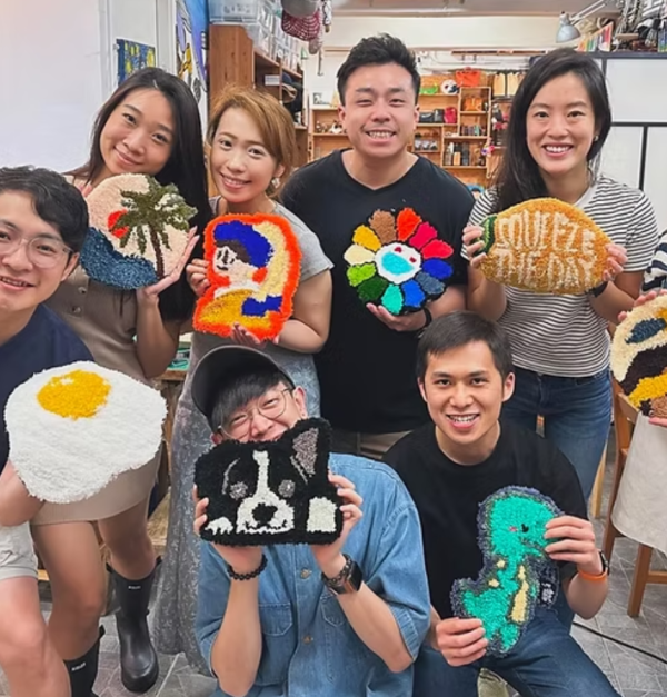手作班房Tufting簇绒地毯工作坊,DIY专属宠物地毯/靠枕/毛毯布袋(图片来源:手作班房)