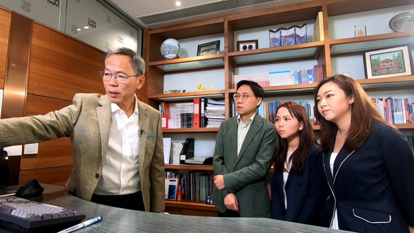 港大医学院院长刘泽星曾经面骨多处断裂！“痛脚”困扰7年敲断4条脚趾骨极痛