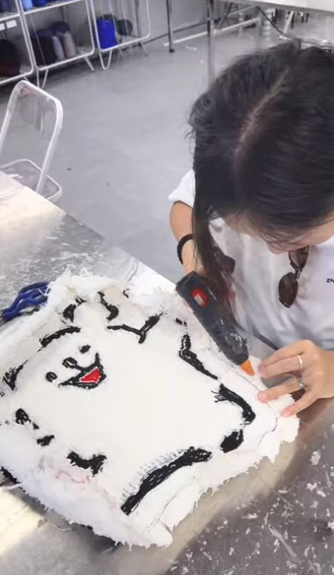 URBANPEACE 首创无重力Tufting工作坊,不限时/宠物友善/波波池打卡位(图片来源:IG@urbanpeacehk)