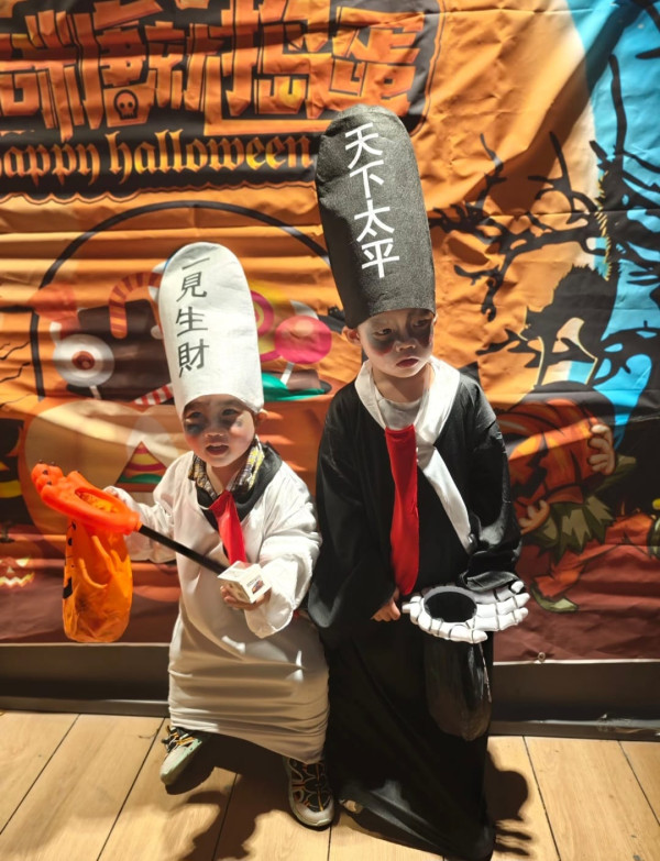 萬聖節裝扮2026︱19款萬聖節cosplay推介 人型爆旋陀螺/AI虛擬人物/觀音神像造型