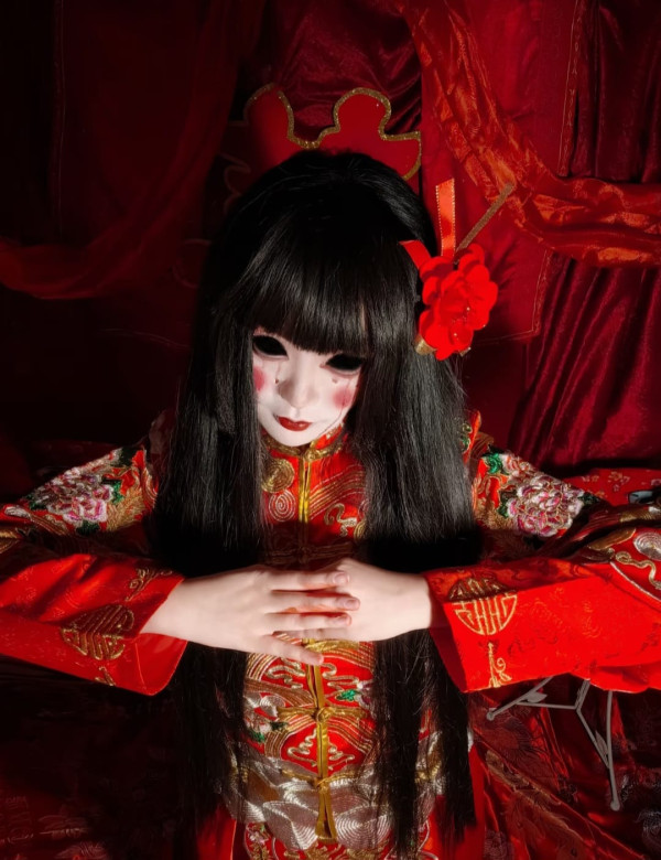 萬聖節裝扮2026︱19款萬聖節cosplay推介 人型爆旋陀螺/AI虛擬人物/觀音神像造型