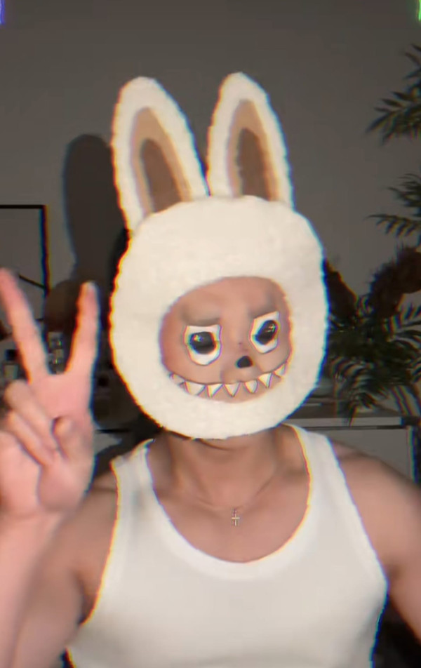 萬聖節裝扮2026︱19款萬聖節cosplay推介 人型爆旋陀螺/AI虛擬人物/觀音神像造型