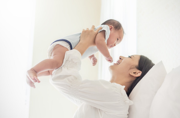 【奶粉指南】如何判斷嬰兒奶粉安全?新手爸媽必讀5大安全原則!專家教睇:奶粉資訊與安心報告