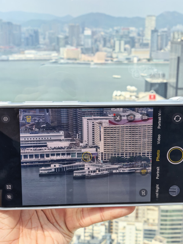 vivo X500 Pro Max香港登場！蔡司LOFIC 17EV主攝加2億像素APO長焦　X Fold6同場亮相