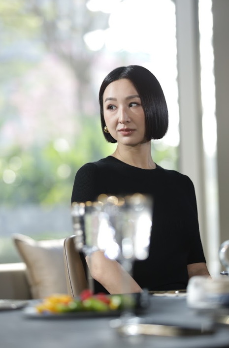 璀璨之城｜高海寧角色洪海允介紹：放棄升職嫁張智霖 豪門大少奶表面狠辣膽識過人
