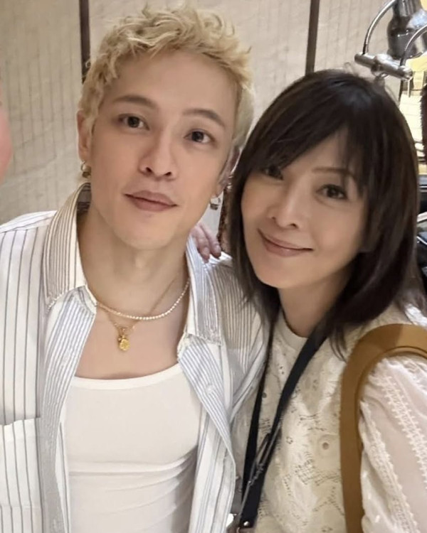 GEM邓紫棋男友Mark魏俊杰背景猛料!外公富三代身家雄厚+亲妹前《东张》女神