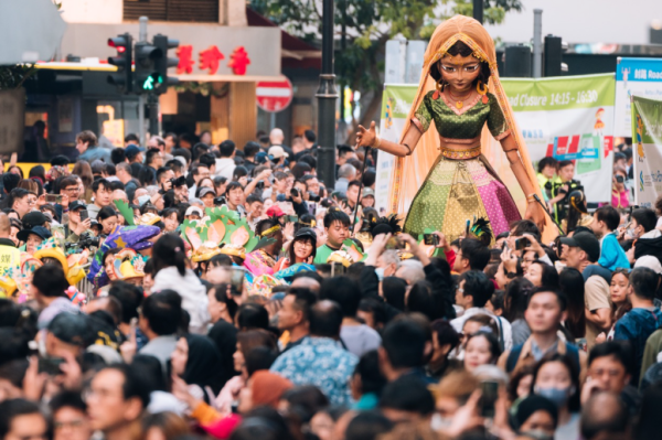 渣打藝趣嘉年華2026「壓軸巡遊」，圖片為過往照片，只供參考之用。（圖片來源︰渣打藝趣嘉年華2026）