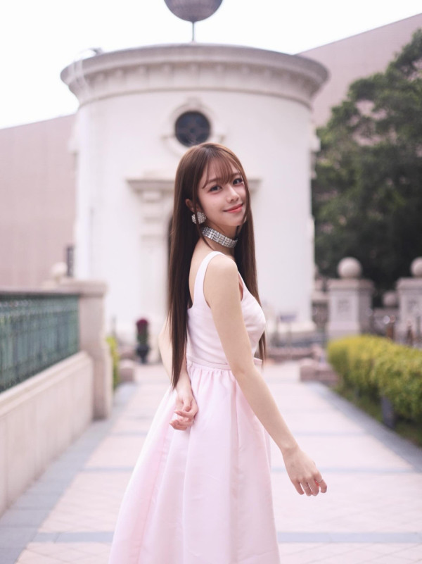 莊子璇樣貌最新版本驚變俄羅斯美女！奇蹟進化混血輪廓遭嘲：土生土長香港人