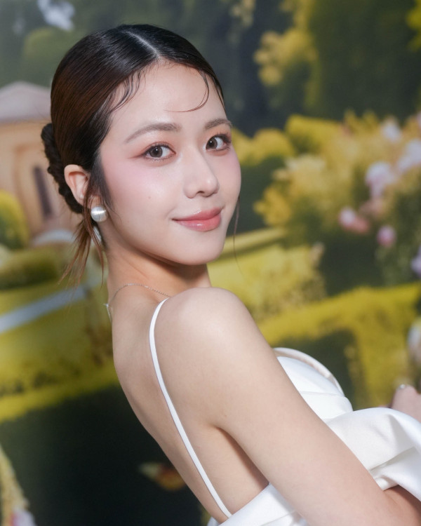 莊子璇樣貌最新版本驚變俄羅斯美女！奇蹟進化混血輪廓遭嘲：土生土長香港人
