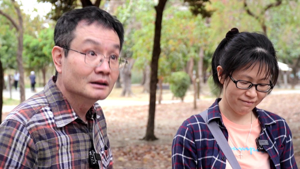台南外科名医蔡伯羌过劳失智！生病醒来第一个忘记妻子 妻不离不弃照顾17年