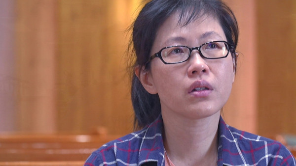 台南外科名医蔡伯羌过劳失智！生病醒来第一个忘记妻子 妻不离不弃照顾17年