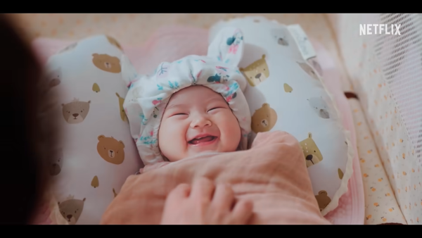 新手上路線上看｜Netflix 10/18上線！陳意涵首搭劉冠廷奇幻育兒