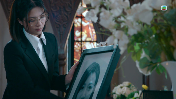《死有对证》大结局|陈晓华2分钟含泪微笑致悼词!第一身感觉演活复杂情绪,网友激赞洗脱花瓶之名
