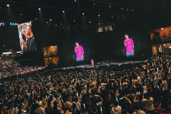 許志安演唱會2026｜三場紅館個唱圓滿落幕！許志安三度Encore淚灑舞台：不奢望再上高山
