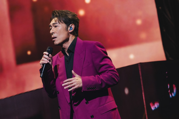 許志安演唱會2026｜三場紅館個唱圓滿落幕！許志安三度Encore淚灑舞台：不奢望再上高山