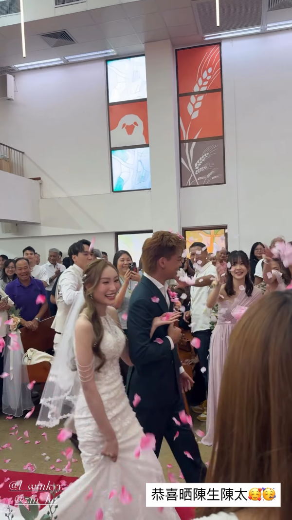 28歲男藝人離巢半年報喜正式結婚!星級兄弟團曝光 教堂行禮迎娶《造星3》女友