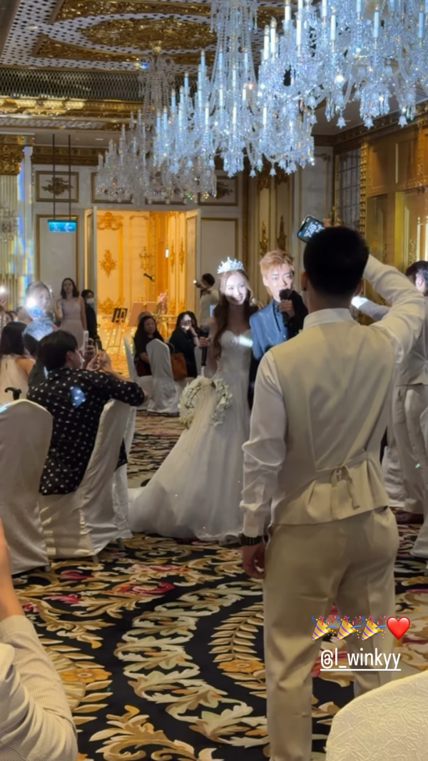 28歲男藝人離巢半年報喜正式結婚！星級兄弟團曝光 教堂行禮迎娶《造星3》女友