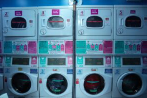 Whale Wash 鲸鱼自助洗衣店（图片来源：Whale Wash 鲸鱼自助洗衣店）