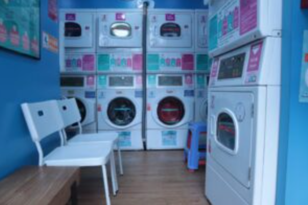 Whale Wash 鲸鱼自助洗衣店（图片来源：Whale Wash 鲸鱼自助洗衣店）
