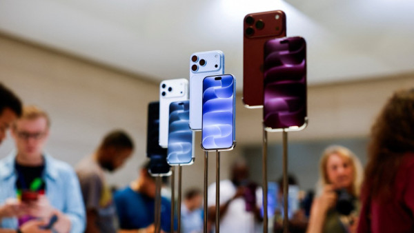 iPhone 18 Pro 網傳賣唔出被砍單？Apple 門店員工親自回應　雙十一有機會減價？
